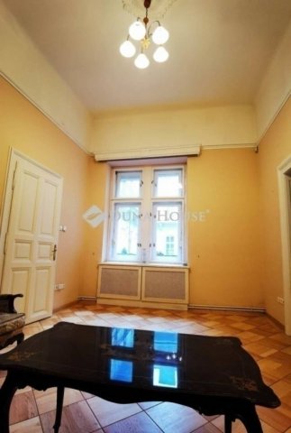 Eladó téglalakás, Budapesten, VII. kerületben 91.9 M Ft