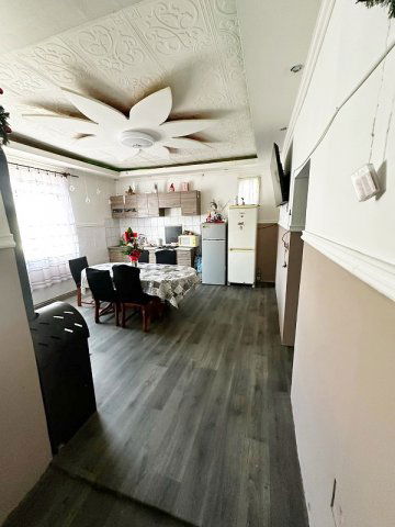 Eladó családi ház, Nyíradonyban 25 M Ft, 2 szobás