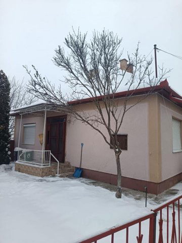 Eladó családi ház, Hajdúszoboszlón 49.9 M Ft, 3 szobás