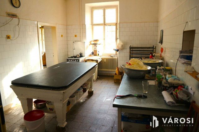 Eladó üzlethelyiség, Körmenden 70 M Ft / költözzbe.hu