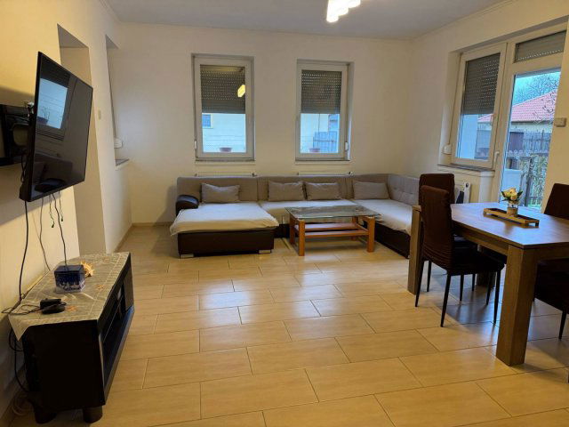 Kiadó családi ház, albérlet, Debrecenben 410 E Ft / hó