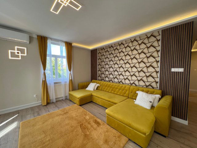 Eladó téglalakás, Budapesten, VI. kerületben, Podmaniczky utcában