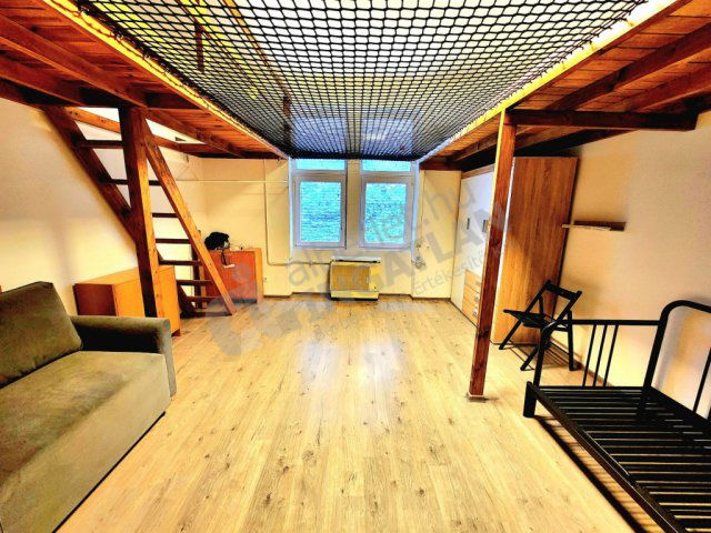 Kiadó téglalakás, albérlet, VII. kerületben, Hernád utcában