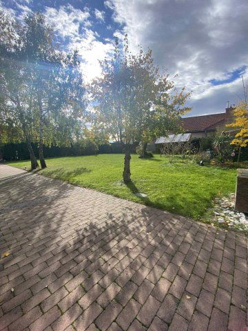 Eladó családi ház, Szombathelyen 189.9 M Ft, 6 szobás