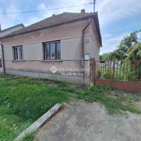 Eladó családi ház, Körmenden 16.99 M Ft, 3 szobás