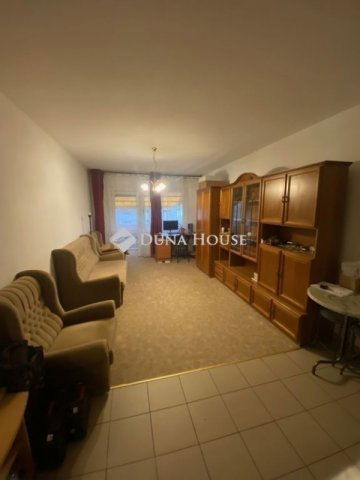 Eladó panellakás, Szegeden 44.9 M Ft, 2 szobás