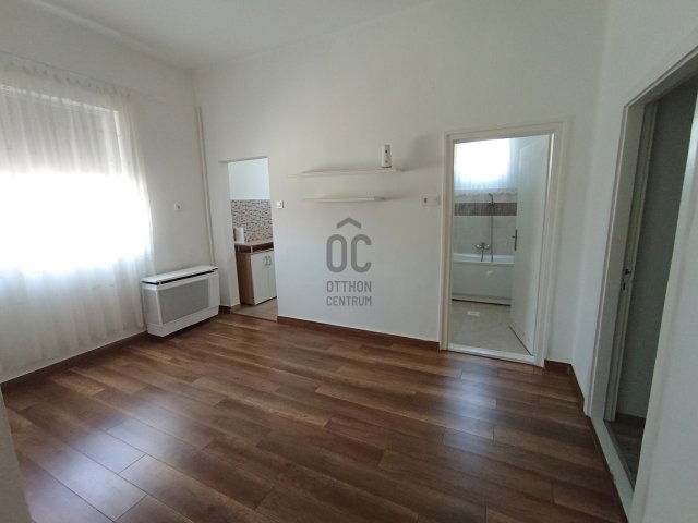 Eladó családi ház, Nádudvaron 39.9 M Ft, 3 szobás