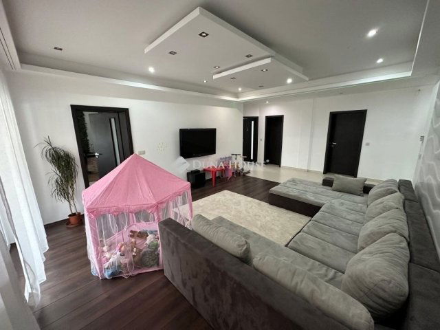 Eladó családi ház, Albertirsán 130 M Ft, 4 szobás