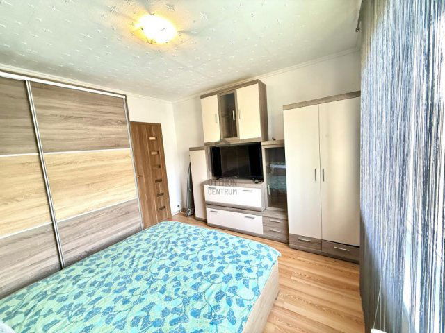 Eladó panellakás, Dunakeszin 95 M Ft, 3 szobás