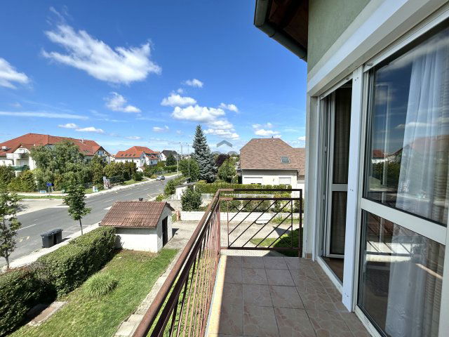 Kiadó téglalakás, albérlet, Győrött 180 E Ft / hó, 2 szobás
