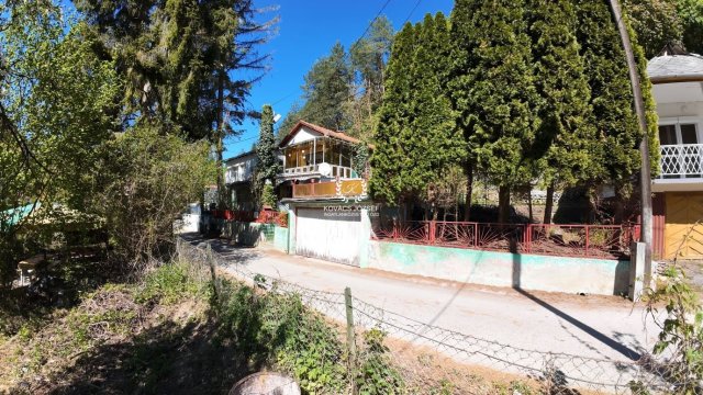 Eladó nyaraló, Arlón 13.5 M Ft, 3 szobás / költözzbe.hu