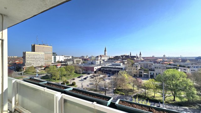 Eladó téglalakás, Kecskeméten 69.9 M Ft, 3 szobás