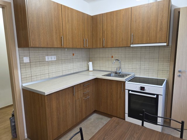 Kiadó téglalakás, albérlet, XI. kerületben, Fehérvári úton