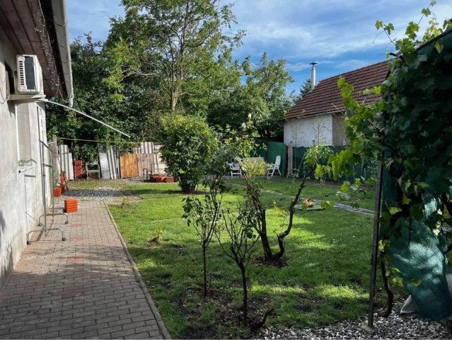 Eladó családi ház, Debrecenben 59.8 M Ft, 2 szobás