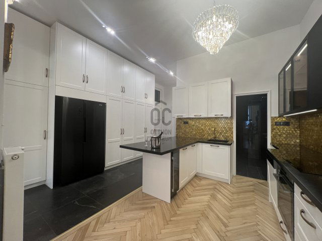 Eladó téglalakás, Budapesten, VI. kerületben 169.9 M Ft