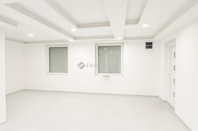 Eladó családi ház, Debrecenben 72 M Ft, 3 szobás