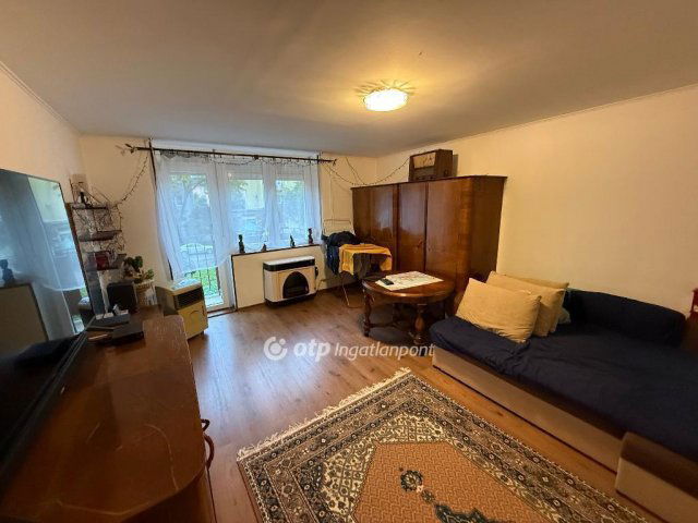 Eladó téglalakás, Nyíregyházán 31 M Ft, 1 szobás