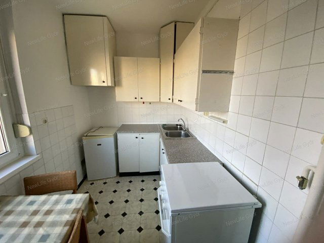 Eladó panellakás, Győrött 48.9 M Ft / költözzbe.hu