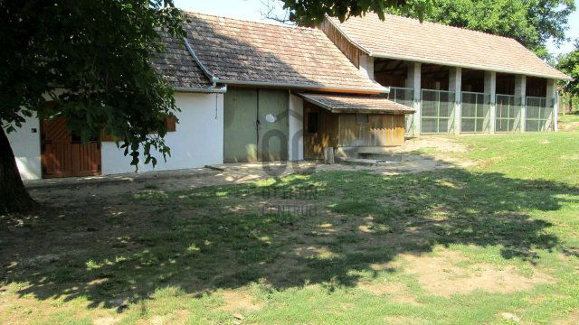 Eladó családi ház, Hácson 26 M Ft, 3 szobás
