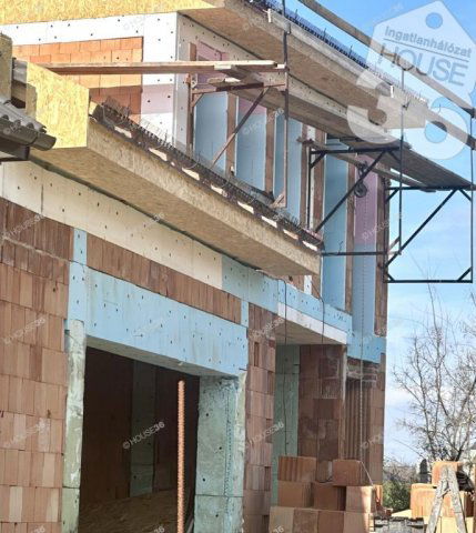 Eladó családi ház, Kecskeméten 195 M Ft, 5 szobás