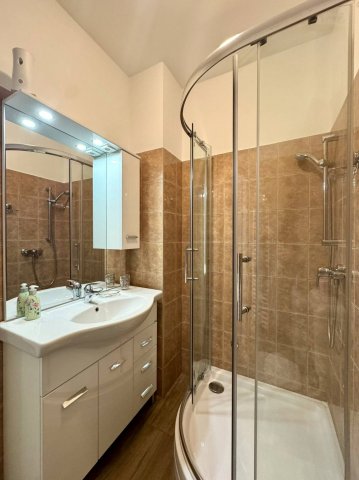 Eladó családi ház, Hajdúszoboszlón 159.99 M Ft, 5 szobás