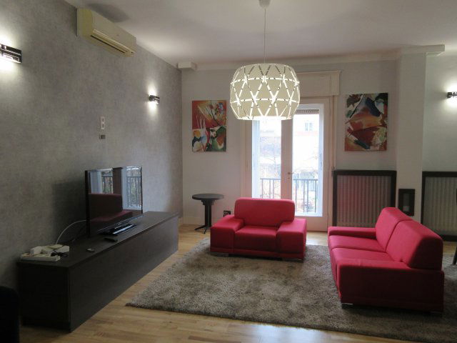 Kiadó téglalakás, albérlet, Debrecenben, Piac utcában, 3 szobás