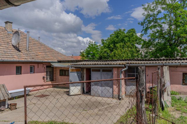 Eladó családi ház, Sükösdön, Hunyadi János utcában 9 M Ft