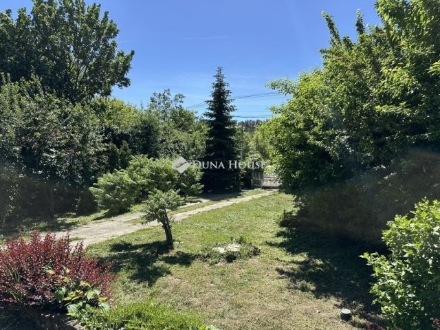 Eladó családi ház, Sülysápon 140 M Ft, 8 szobás
