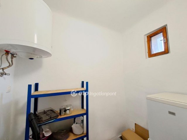 Eladó téglalakás, Kecskeméten 44.95 M Ft, 2 szobás