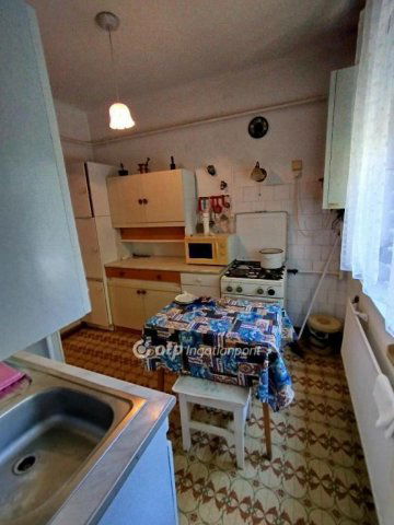 Eladó téglalakás, Pécsett 33.8 M Ft, 2 szobás