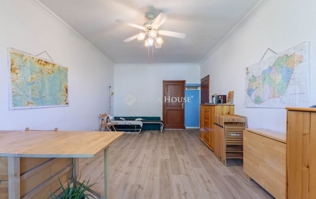Eladó téglalakás, Budapesten, IX. kerületben 85.5 M Ft, 3 szobás