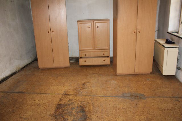 Eladó családi ház, Vasegerszegen 7.9 M Ft, 2 szobás