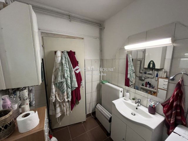 Eladó családi ház, Gyömrőn 79.99 M Ft, 4 szobás