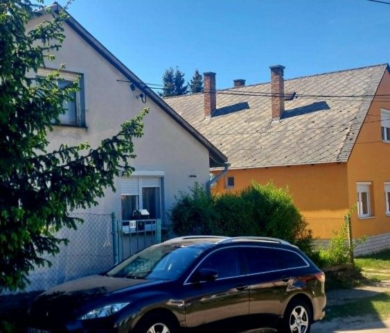 Eladó családi ház, Vértesszőlősön 48.9 M Ft, 4 szobás