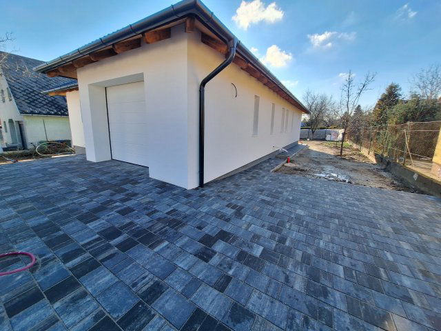 Eladó családi ház, Érden 139.9 M Ft, 4 szobás