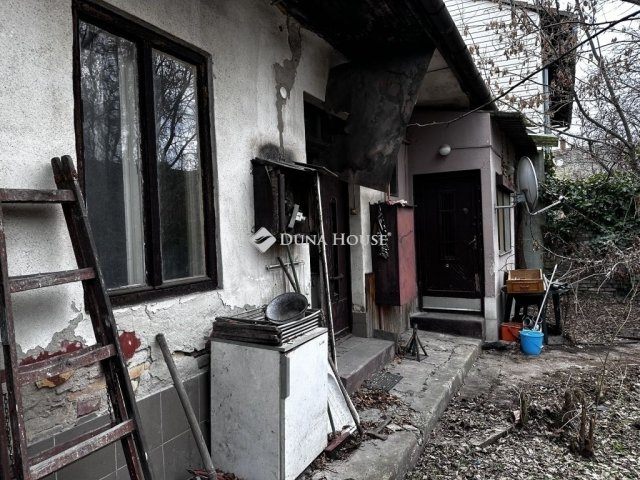Eladó téglalakás, Budapesten, XX. kerületben 29.5 M Ft, 1 szobás