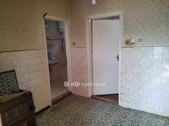Eladó családi ház, Hévízgyörkön 45 M Ft, 3 szobás