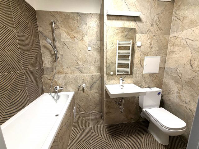 Eladó téglalakás, VIII. kerületben, Nagy Templom utcában