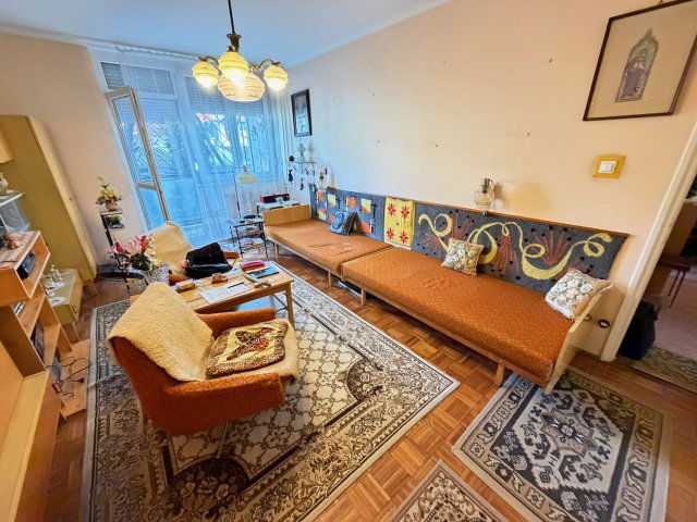 Eladó téglalakás, Győrött 46.5 M Ft, 2 szobás