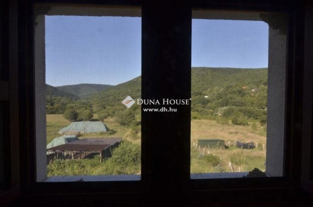 Eladó családi ház, Pilisszentlászlón 129 M Ft, 4 szobás