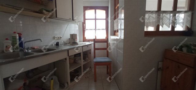 Eladó családi ház, Sopronban 49.5 M Ft, 5 szobás