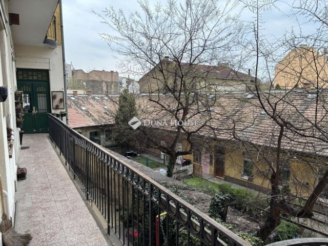 Eladó téglalakás, Budapesten, VIII. kerületben 94.9 M Ft