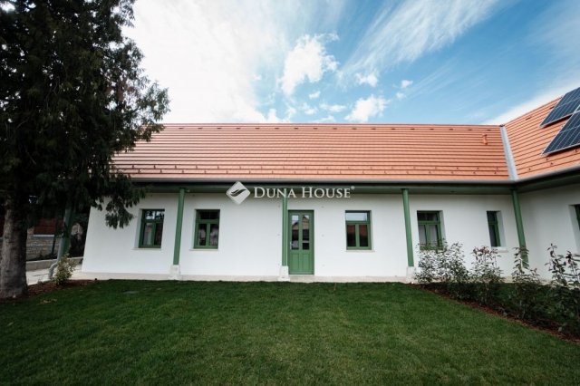 Kiadó téglalakás, albérlet, Budakalászon 390 E Ft / hó