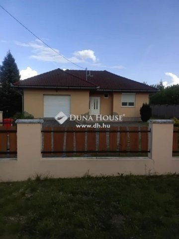 Eladó családi ház, Tokodon 115 M Ft, 4 szobás