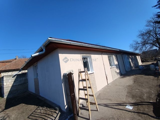 Eladó családi ház, Ceglédbercelen 39.9 M Ft, 3 szobás