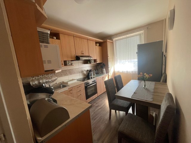 Eladó téglalakás, Nyíregyházán 49.499 M Ft, 3 szobás