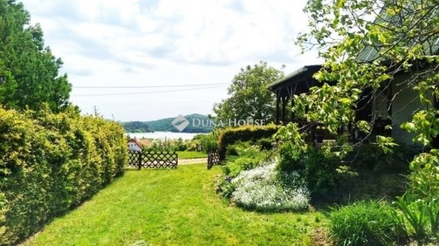 Eladó nyaraló, Fehérvárcsurgón 34 M Ft / költözzbe.hu