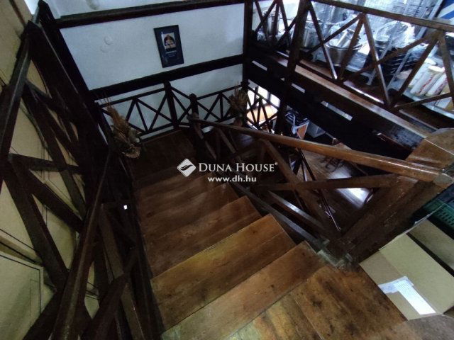 Eladó ipari ingatlan, Fonyódon 200 M Ft / költözzbe.hu