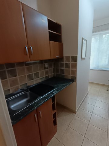 Eladó téglalakás, Székesfehérvárott 39.1 M Ft, 1 szobás