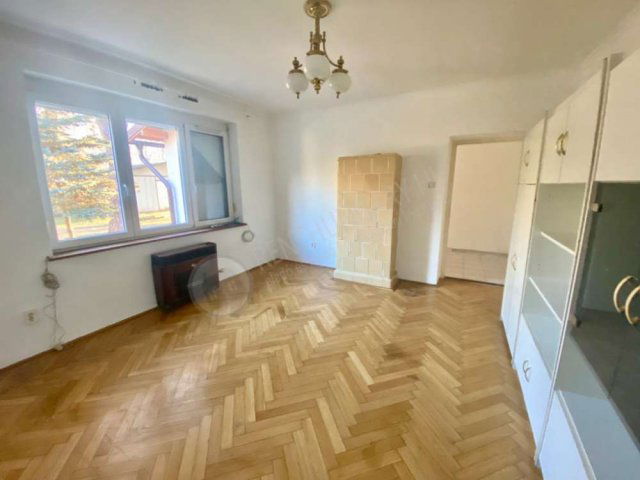 Kiadó családi ház, albérlet, XVII. kerületben, Régivám utcában